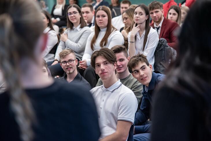 Legyél Te is Pénzügyi Junior Klasszis! 2025 ősz - döntő