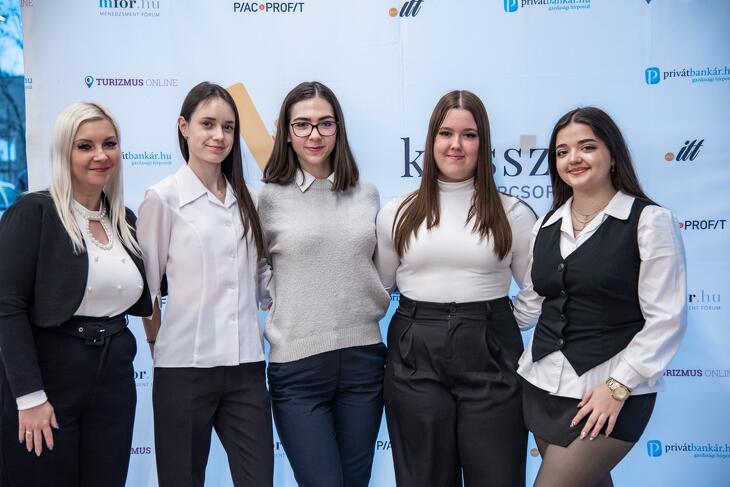 Legyél Te is Pénzügyi Junior Klasszis! 2025 ősz - döntő