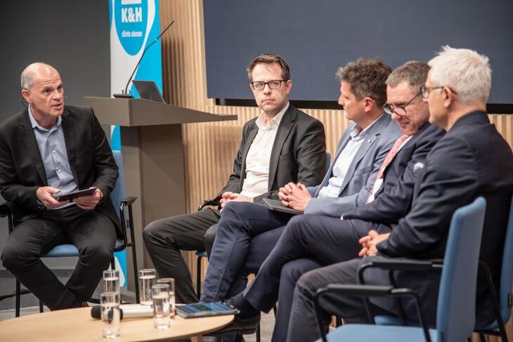 Képgaléria „E” mint Energia 180