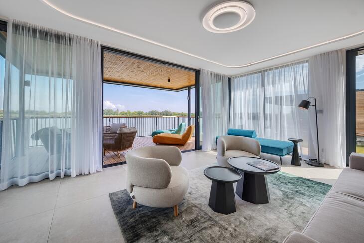 Donautica Hotel & Restaurant