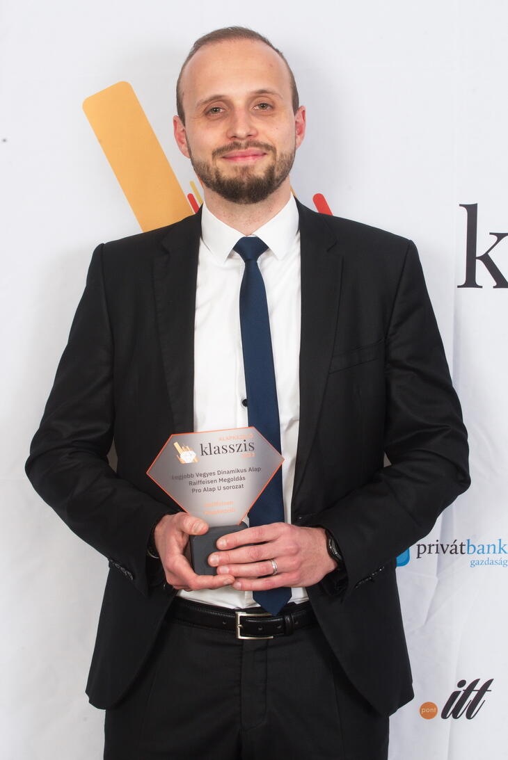 Fotók a díjátódóról