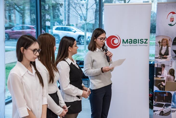 Legyél Te is Pénzügyi Junior Klasszis! 2025 ősz - döntő