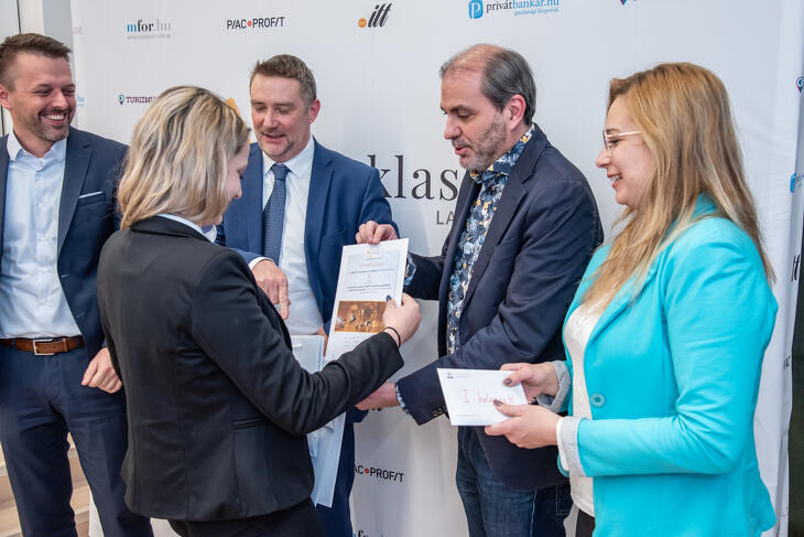 Képek a döntőről