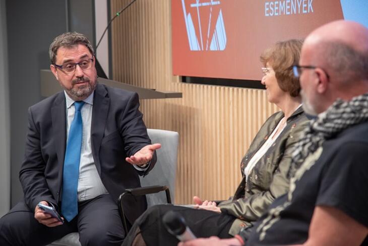 Menedzser egészség - 2025