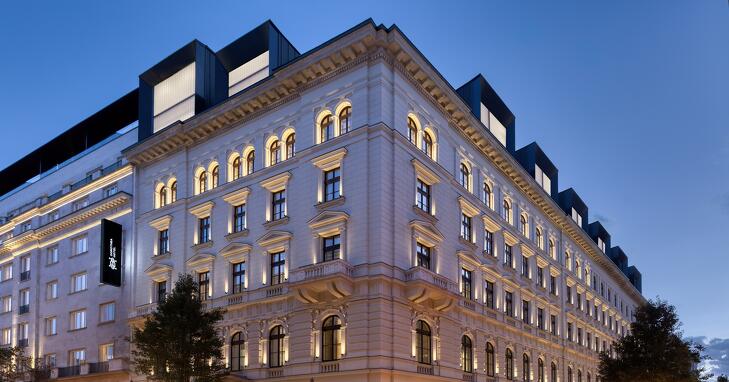 Dorothea Hotel, Budapest, Autograph Collection