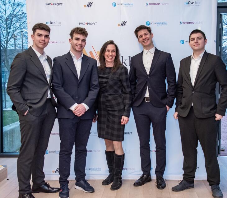 Legyél Te is Pénzügyi Junior Klasszis! 2025 ősz - döntő