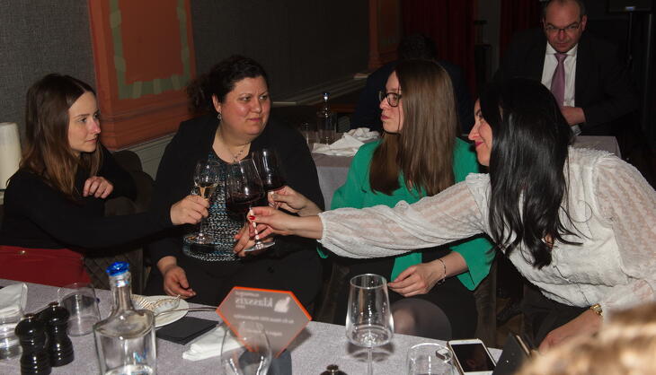 Fotók a díjátódóról