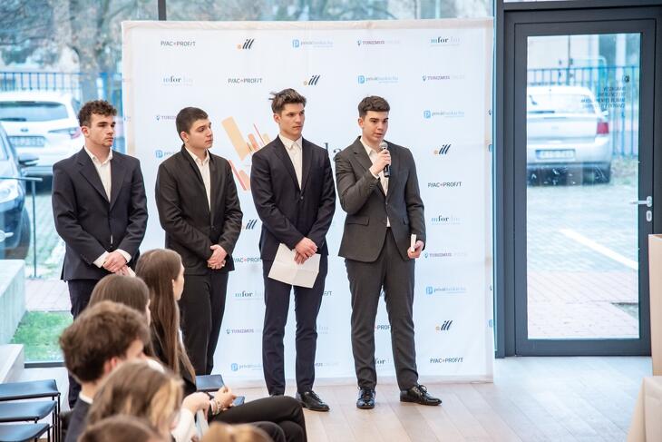 Legyél Te is Pénzügyi Junior Klasszis! 2025 ősz - döntő