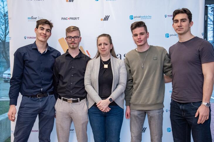 Legyél Te is Pénzügyi Junior Klasszis! 2025 ősz - döntő