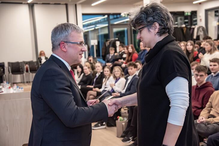 Legyél Te is Pénzügyi Junior Klasszis! 2025 ősz - döntő