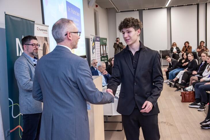 Legyél Te is Pénzügyi Junior Klasszis! 2025 ősz - döntő