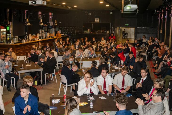 Képek a döntőről