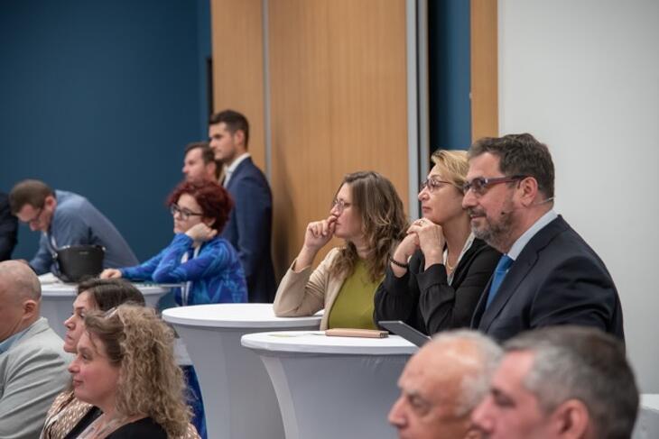 Menedzser egészség - 2025