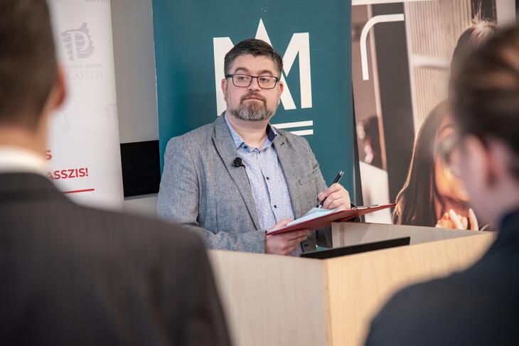 Legyél Te is Pénzügyi Junior Klasszis! 2025 ősz - döntő