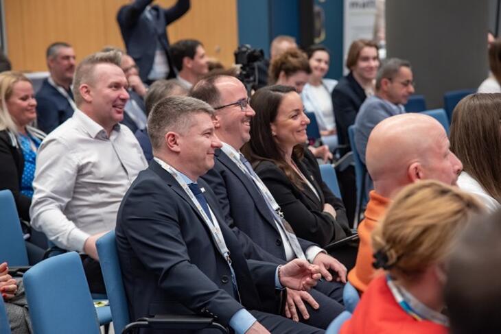 Menedzser egészség - 2025