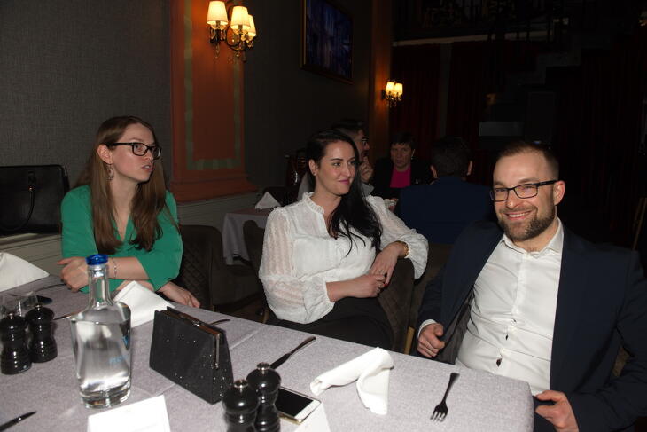 Fotók a díjátódóról