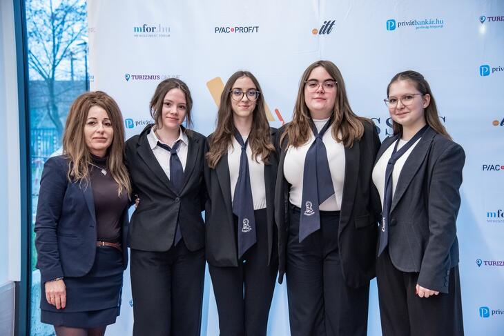 Legyél Te is Pénzügyi Junior Klasszis! 2025 ősz - döntő