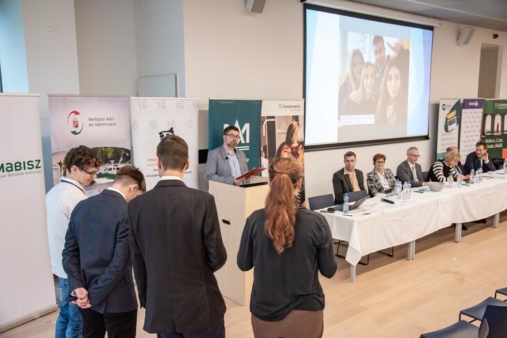 Legyél Te is Pénzügyi Junior Klasszis! 2025 ősz - döntő