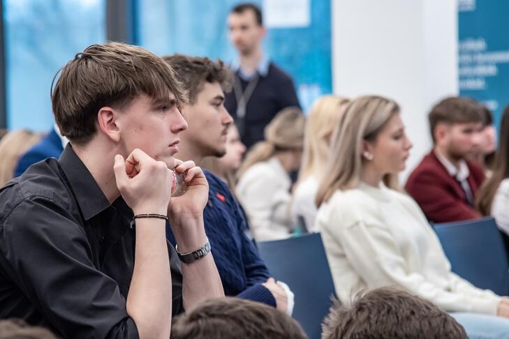 Legyél Te is Pénzügyi Junior Klasszis! 2025 ősz - döntő