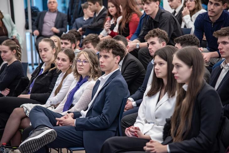 Legyél Te is Pénzügyi Junior Klasszis! 2025 ősz - döntő
