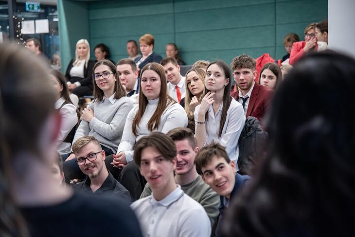 Legyél Te is Pénzügyi Junior Klasszis! 2025 ősz - döntő