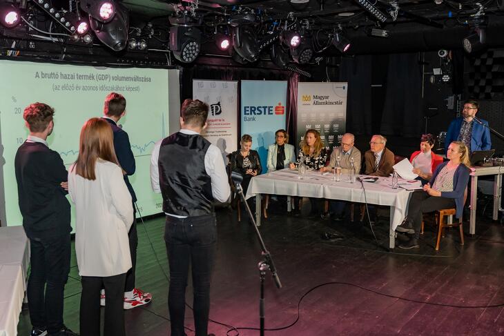 Képek a döntőről