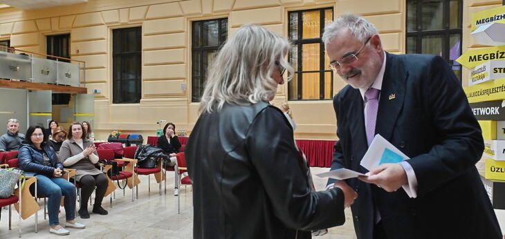 Legyél Te is Pénzügyi Junior Klasszis!