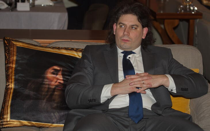 Fotók a díjátódóról