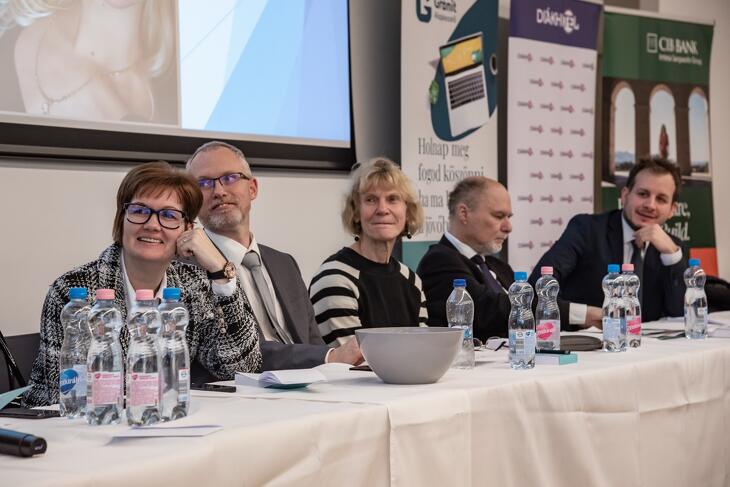 Legyél Te is Pénzügyi Junior Klasszis! 2025 ősz - döntő