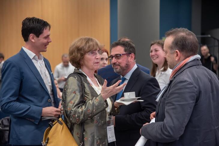 Menedzser egészség - 2025