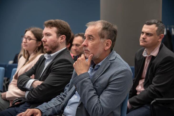 Képgaléria „E” mint Energia 180