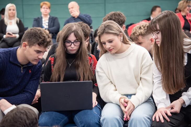 Legyél Te is Pénzügyi Junior Klasszis! 2025 ősz - döntő