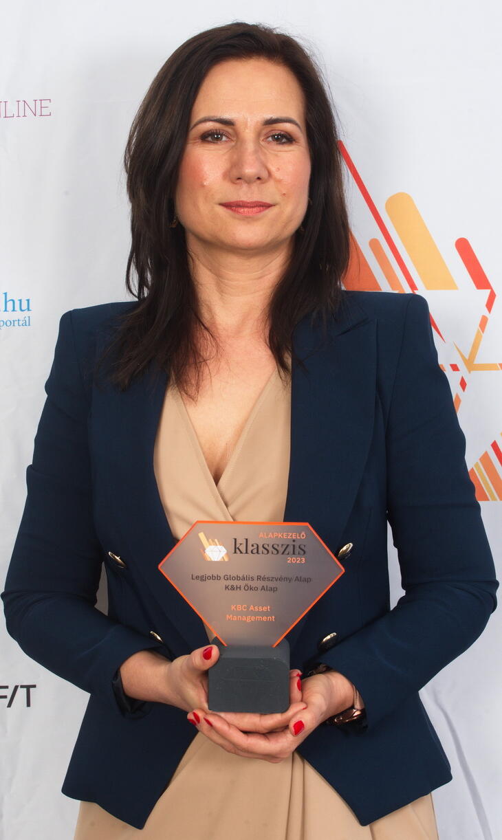 Fotók a díjátódóról