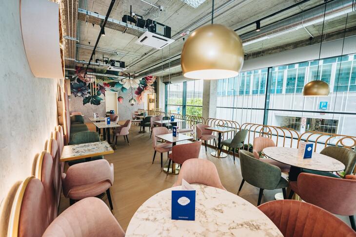 Dobay Cukrászda BudaPart