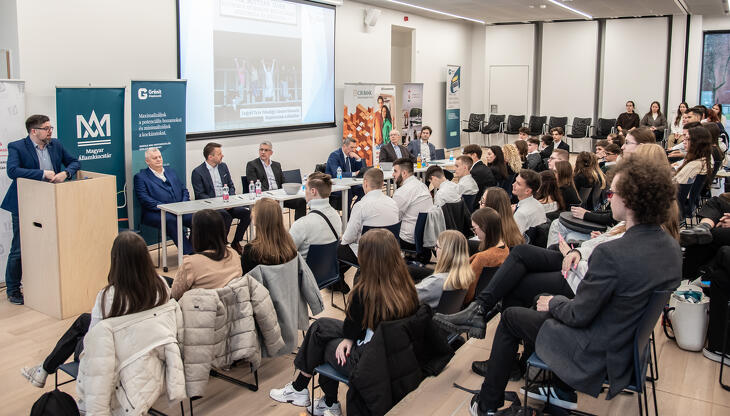 Képek a döntőről