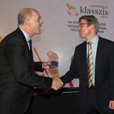 Fotók a díjátódóról