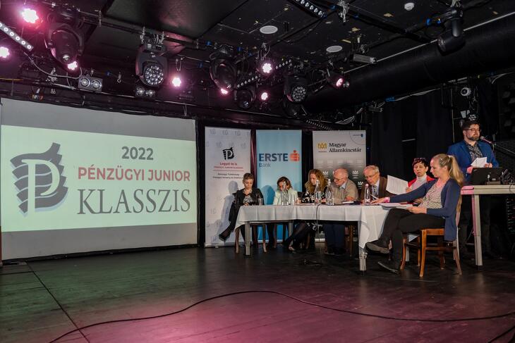 Képek a döntőről