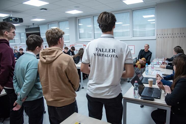 Legyél Te is Pénzügyi Junior Klasszis! 2025 ősz - döntő