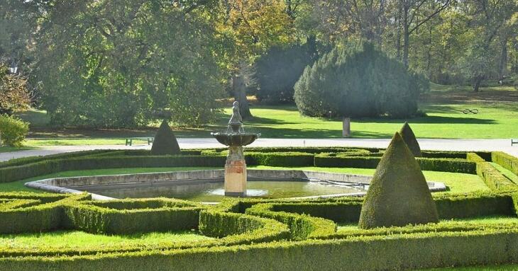 Károlyi Kastély Hotel & Restaurant