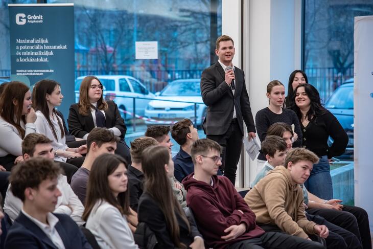 Legyél Te is Pénzügyi Junior Klasszis! 2025 ősz - döntő