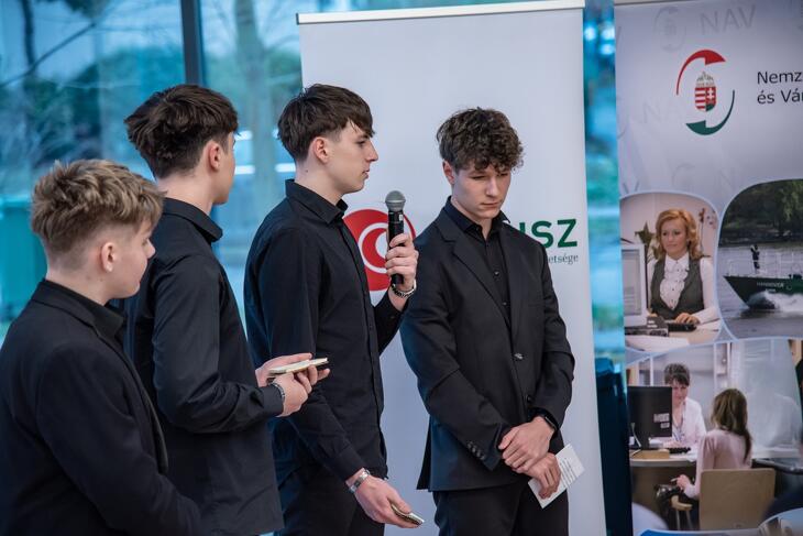 Legyél Te is Pénzügyi Junior Klasszis! 2025 ősz - döntő