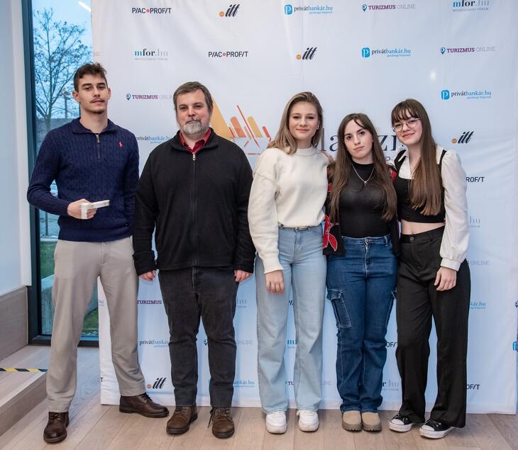 Legyél Te is Pénzügyi Junior Klasszis! 2025 ősz - döntő