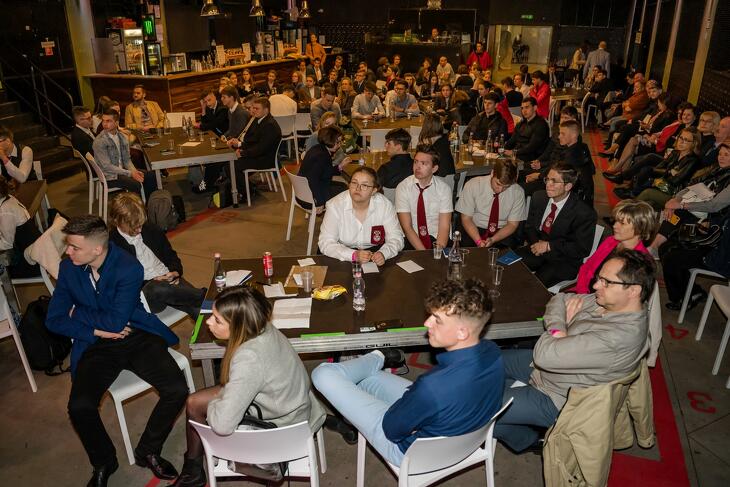 Képek a döntőről