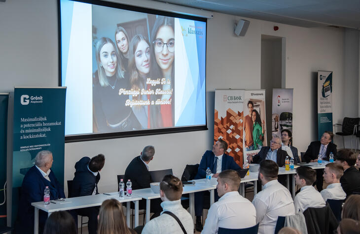 Képek a döntőről