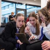 Legyél Te is Pénzügyi Junior Klasszis! 2025 ősz - döntő