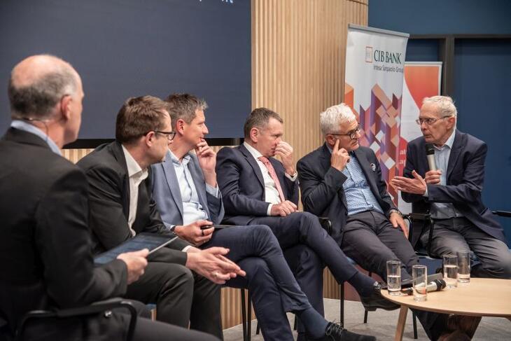 Képgaléria „E” mint Energia 200