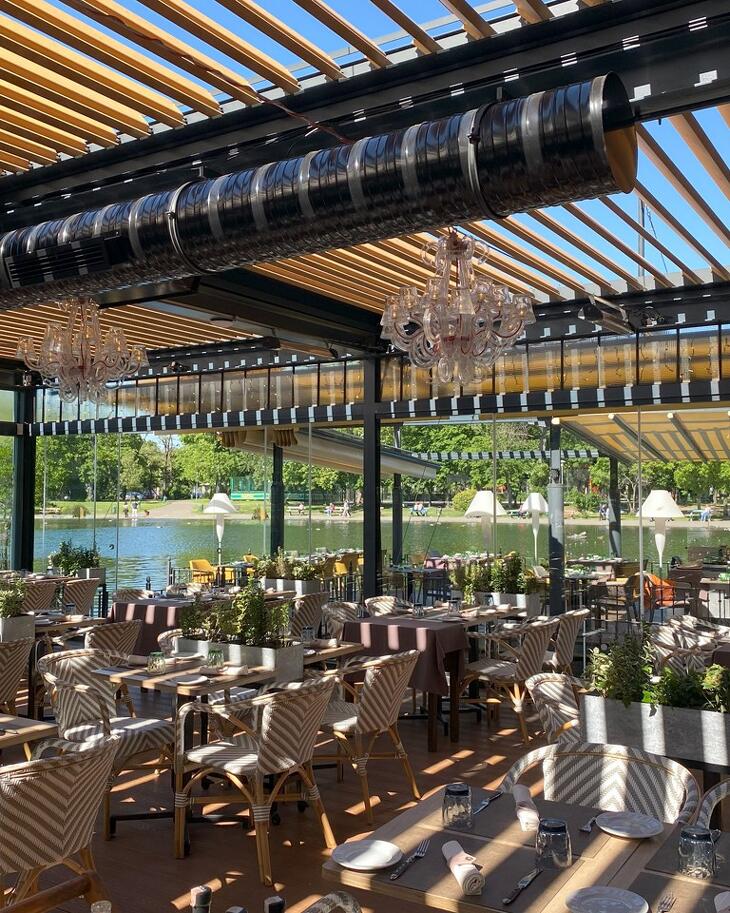 Robinson Restaurant Budapest