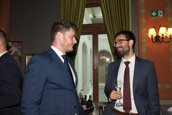 Fotók a díjátódóról