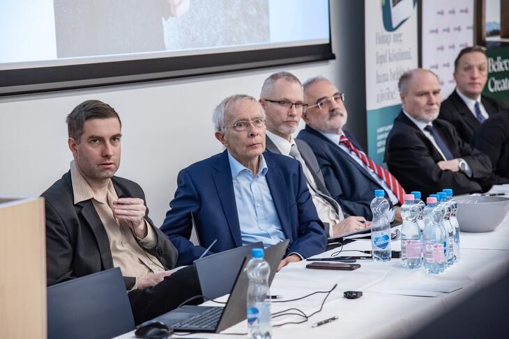 Legyél Te is Pénzügyi Junior Klasszis! 2025 ősz - döntő