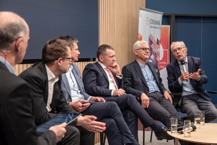 Képgaléria „E” mint Energia 200